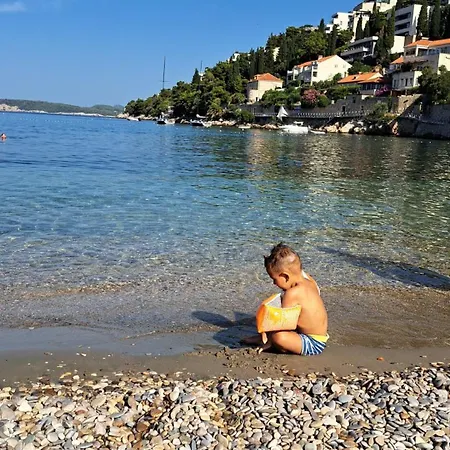 Daire Boutique Ana *